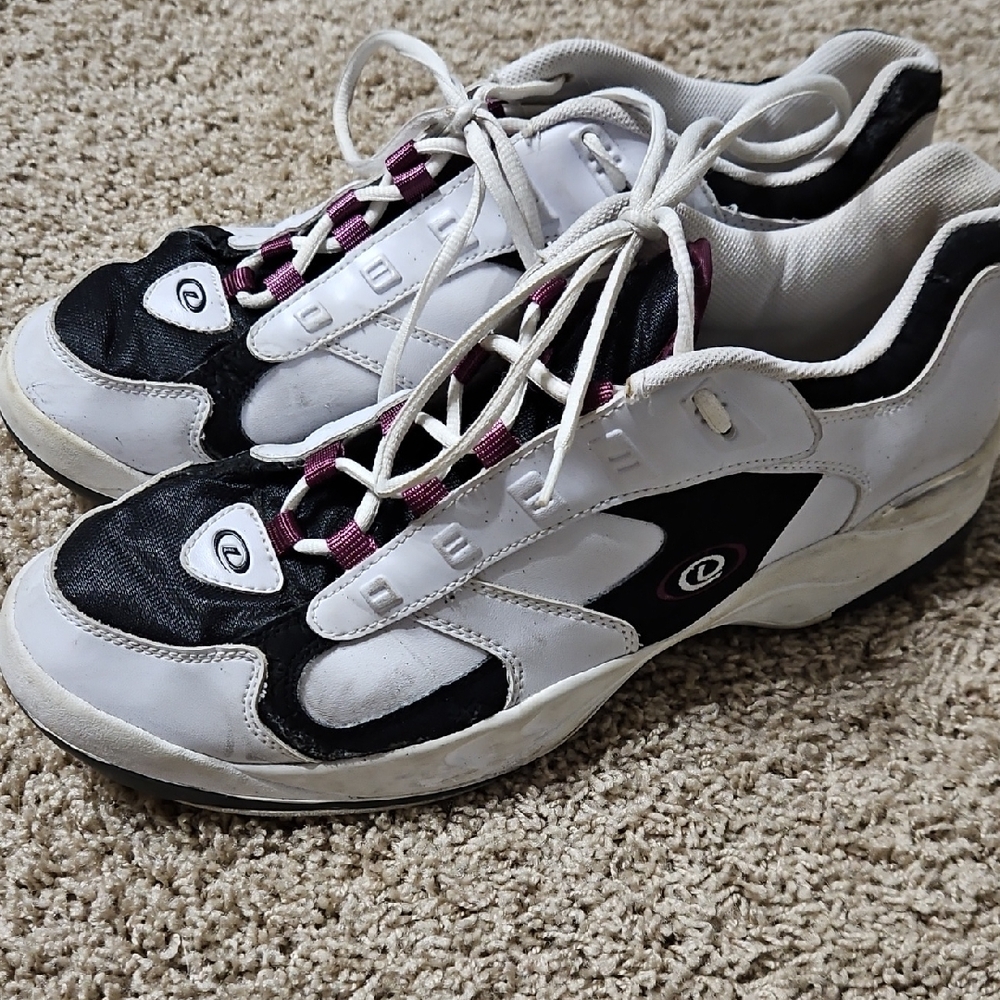 Dexter Black and White Athletic Shoes